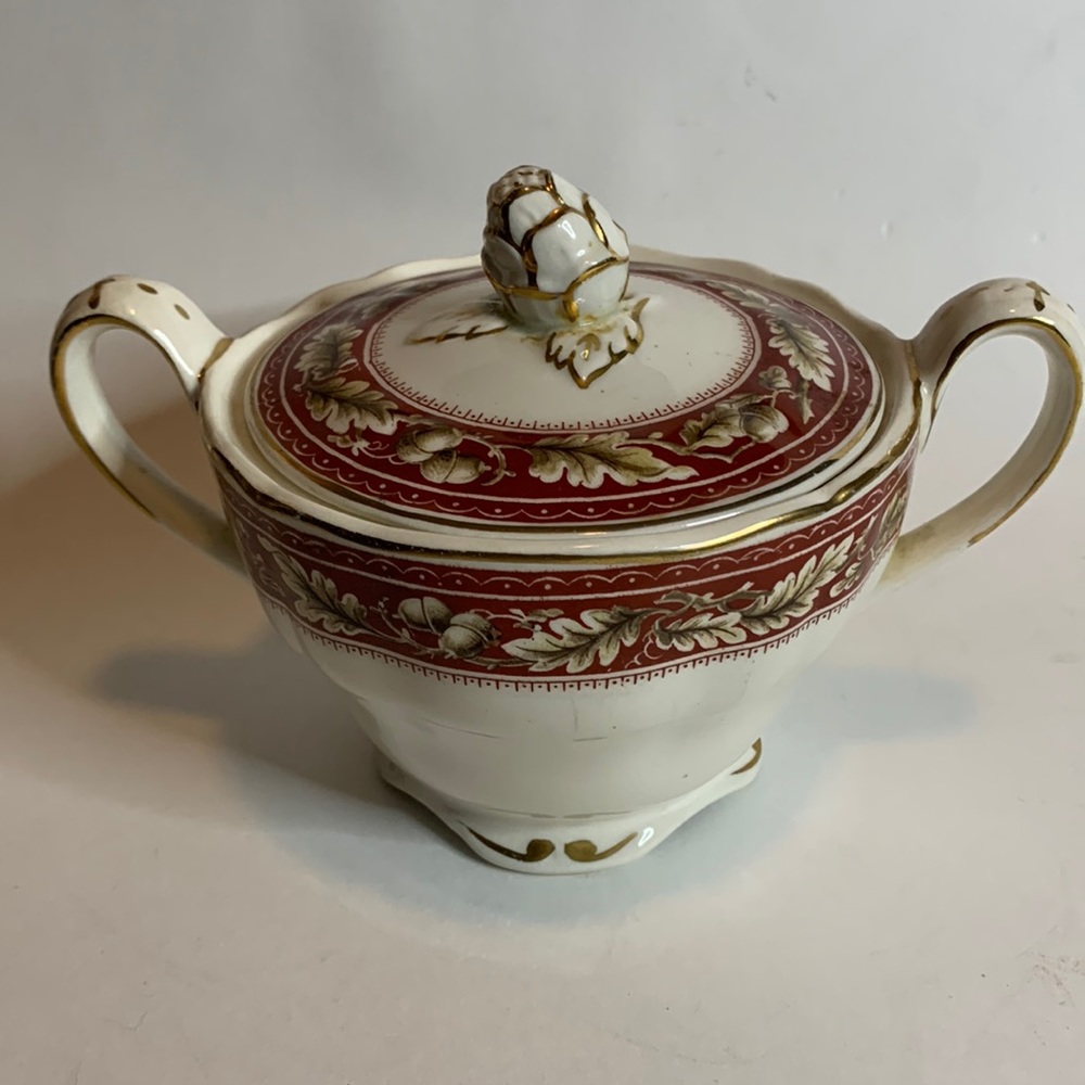 Grindley Oakland Maroon Sugar Bowl Marlborough England